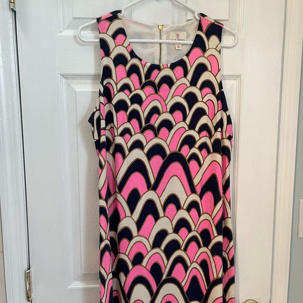 Colorful Sleeveless Dress with Geometric Pattern